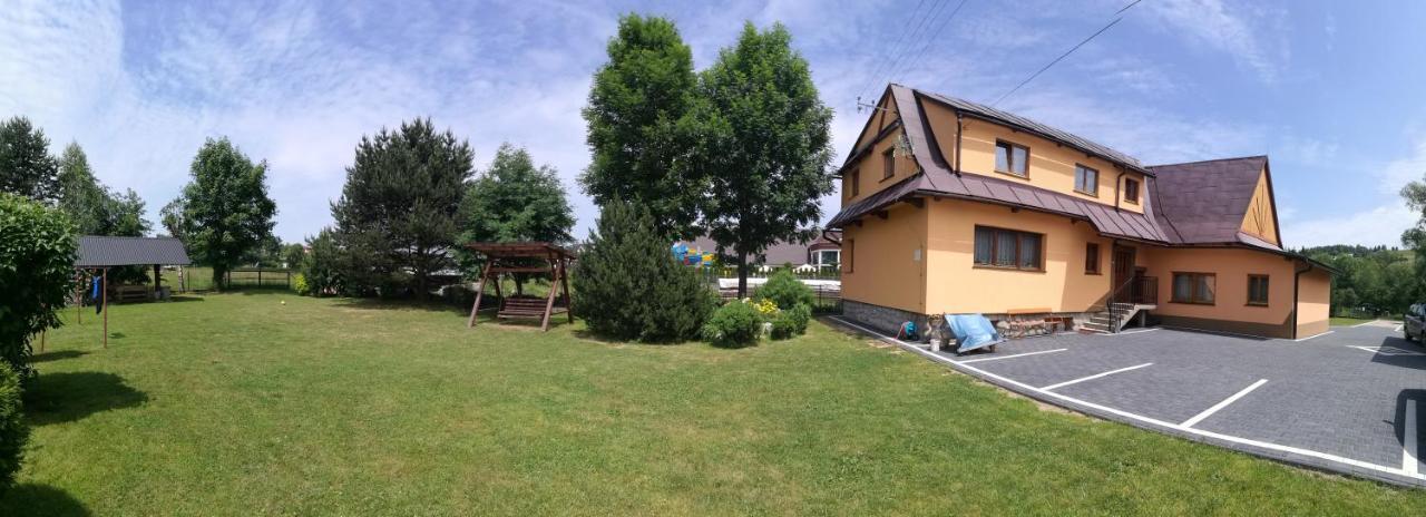 Brzoskwiniowy Dom Apartment Banska Nizna Luaran gambar