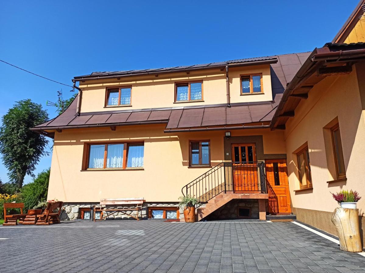 Brzoskwiniowy Dom Apartment Banska Nizna Luaran gambar