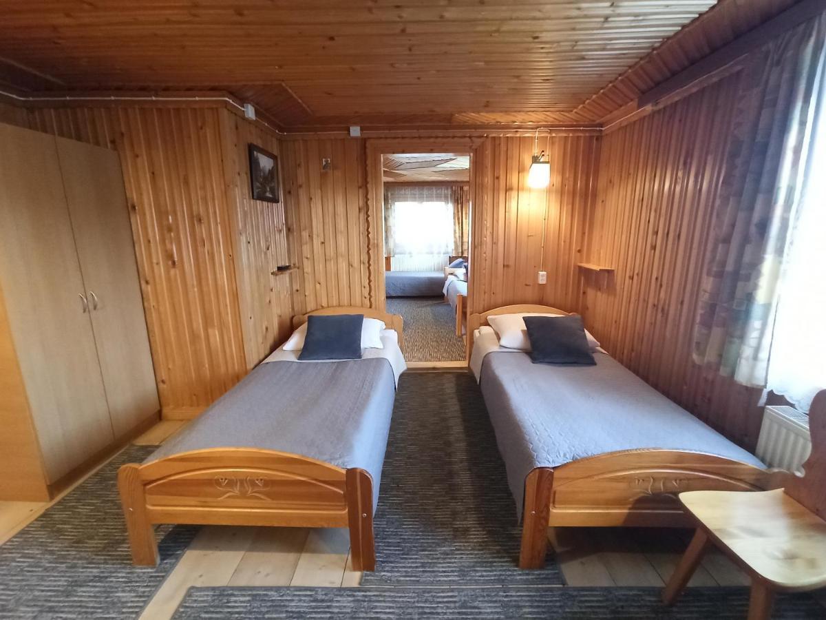 Brzoskwiniowy Dom Apartment Banska Nizna Luaran gambar