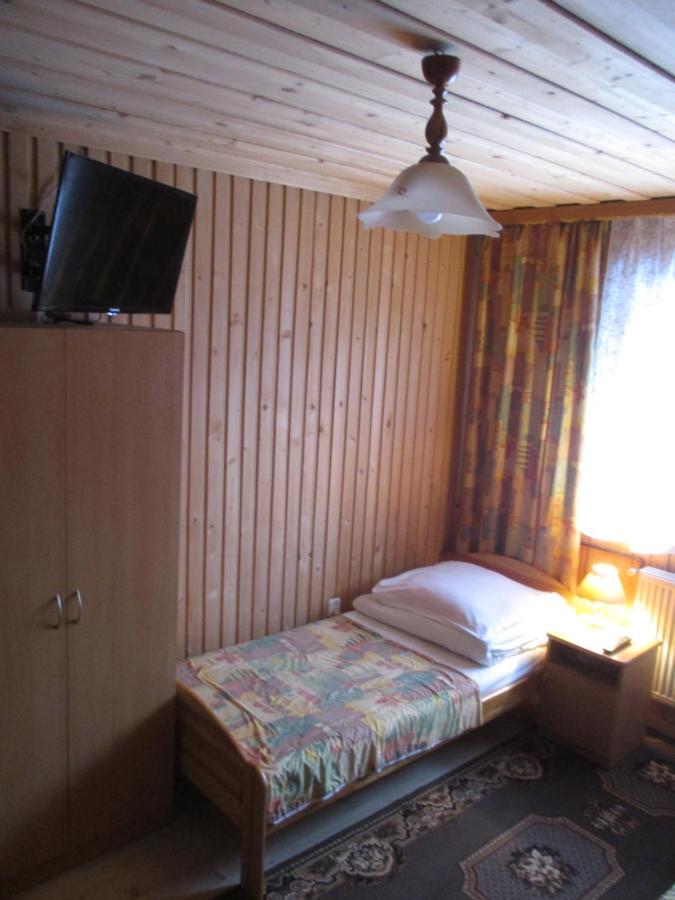 Brzoskwiniowy Dom Apartment Banska Nizna Luaran gambar